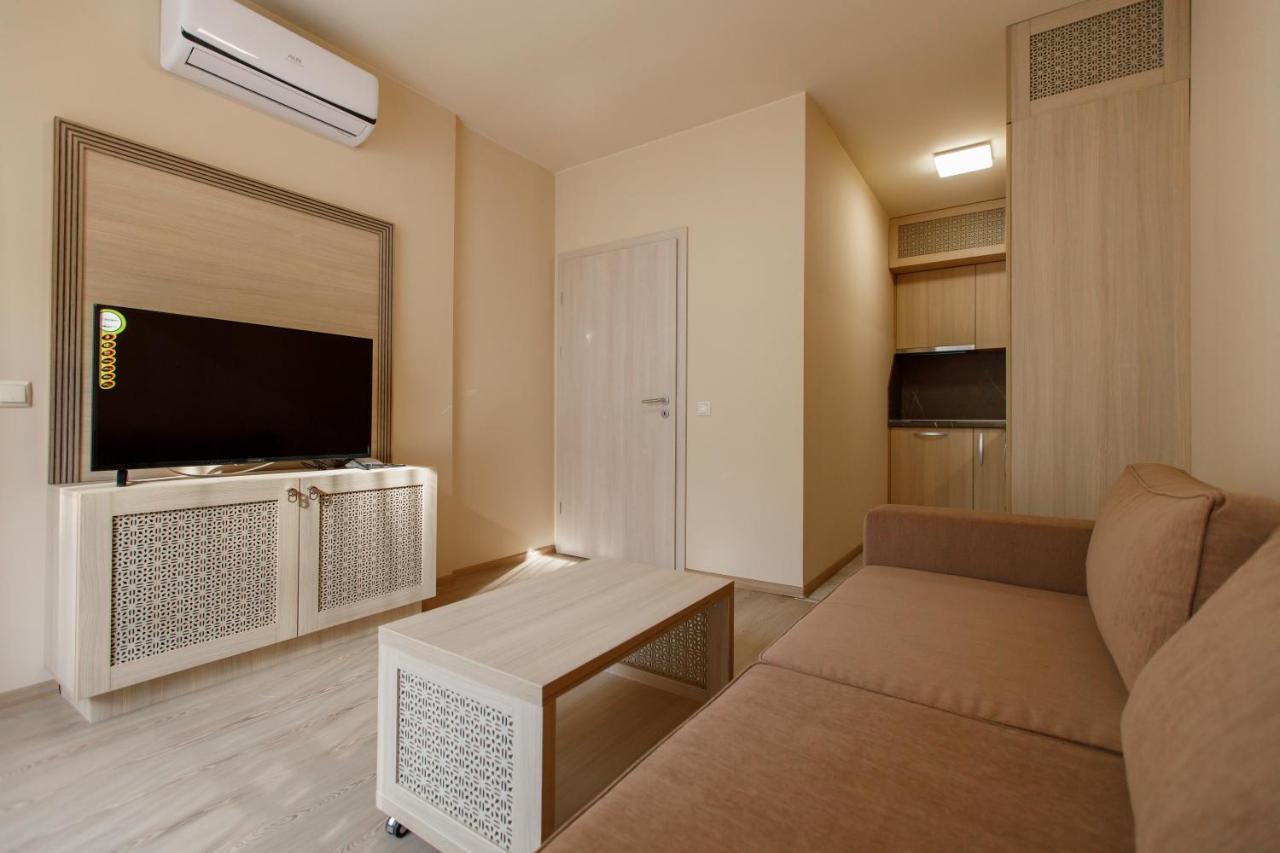 Private Apartments In Argisht Partez ゴールデンサンド エクステリア 写真