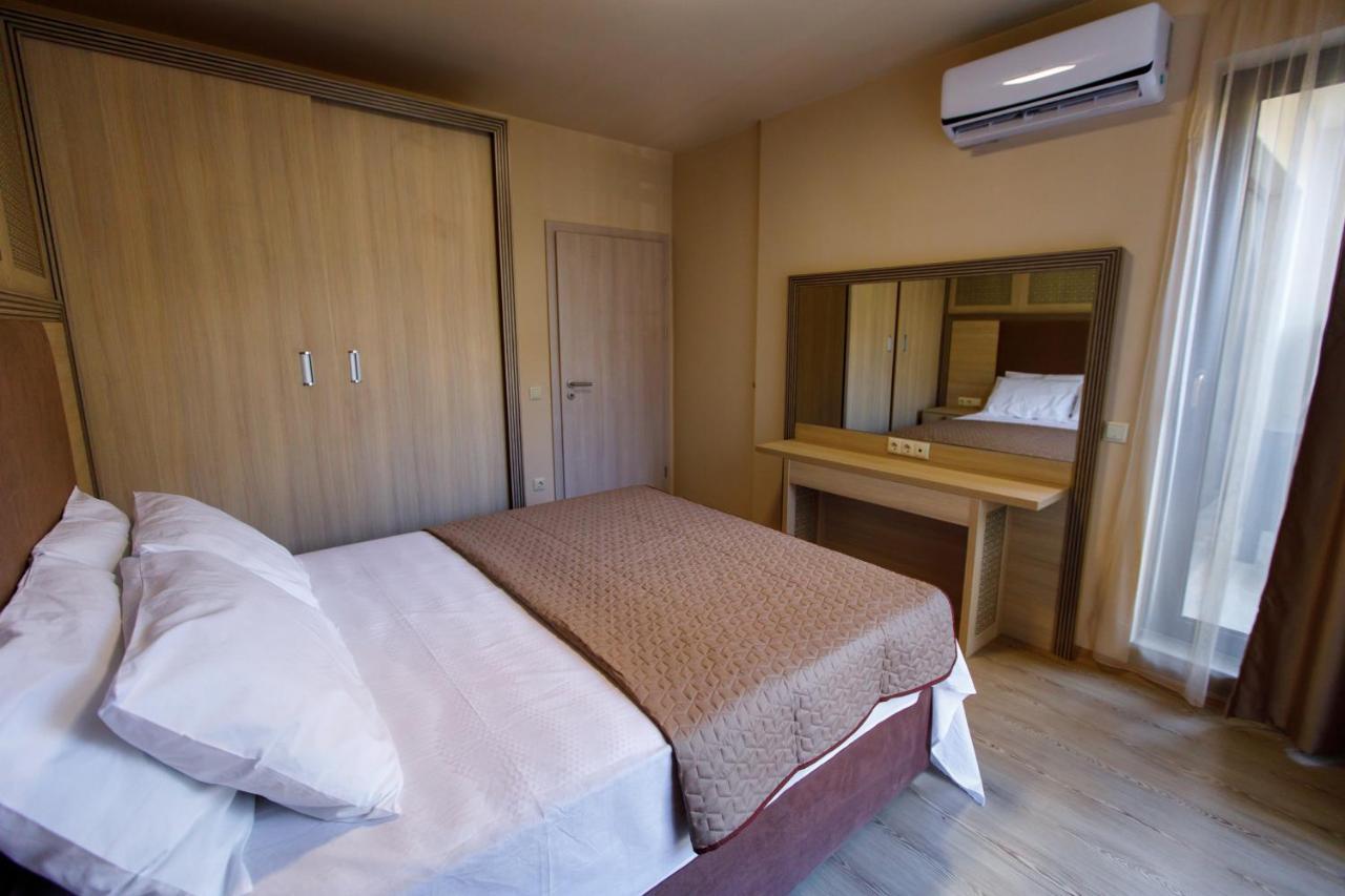 Private Apartments In Argisht Partez ゴールデンサンド エクステリア 写真