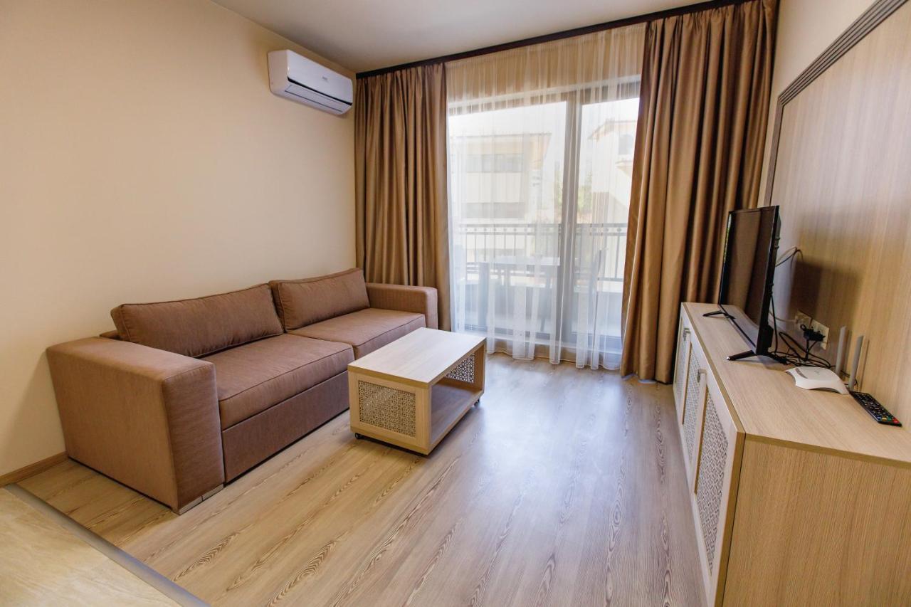 Private Apartments In Argisht Partez ゴールデンサンド エクステリア 写真